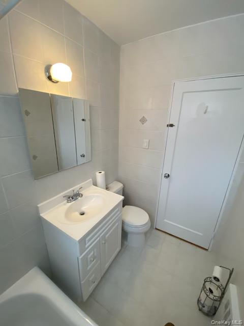 #3 photo, 3 Winchester Avenue, Yonkers , NY 10710