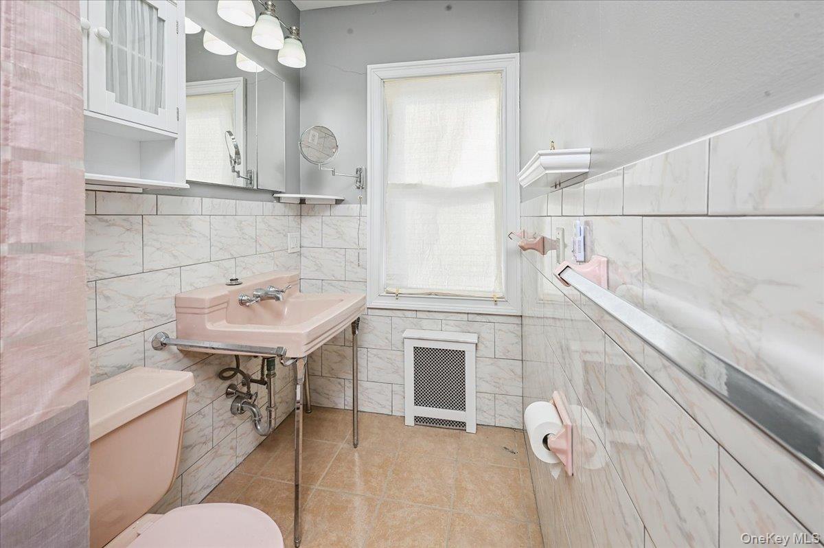 #15 photo, 798 N Broadway, Yonkers , NY 10701