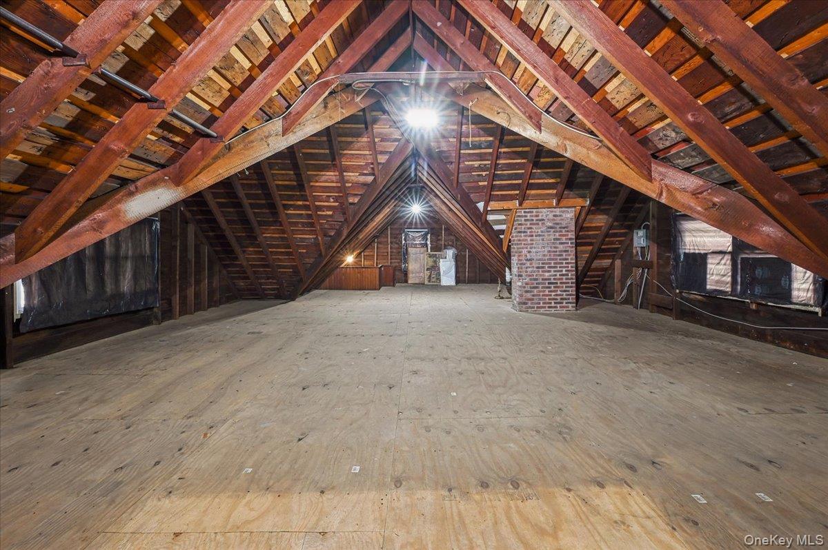 #17 photo, 798 N Broadway, Yonkers , NY 10701