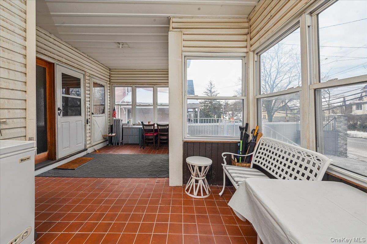 #4 photo, 798 N Broadway, Yonkers , NY 10701