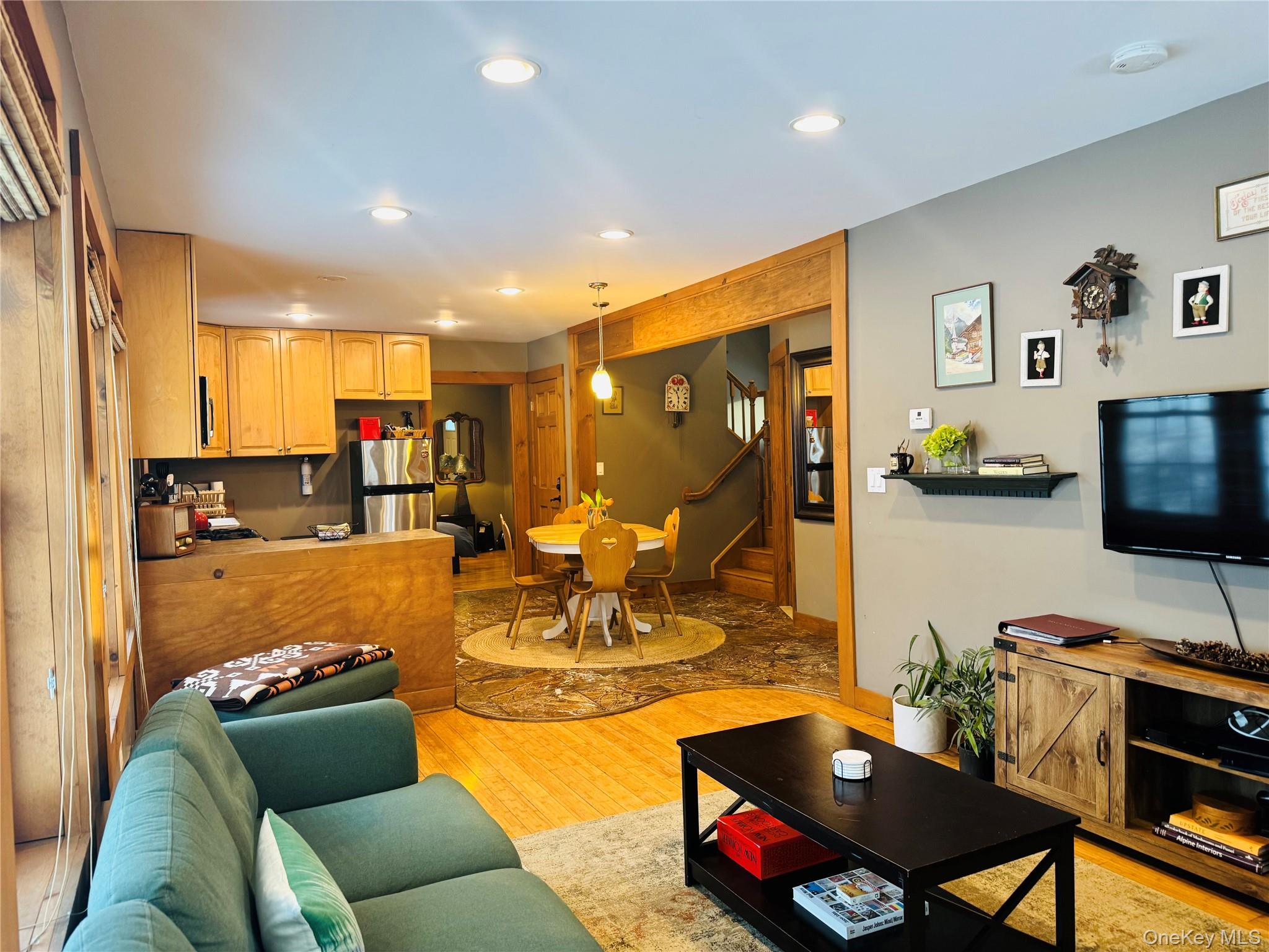 #3 photo, 8 S Ohioville Road, New Paltz , NY 12561