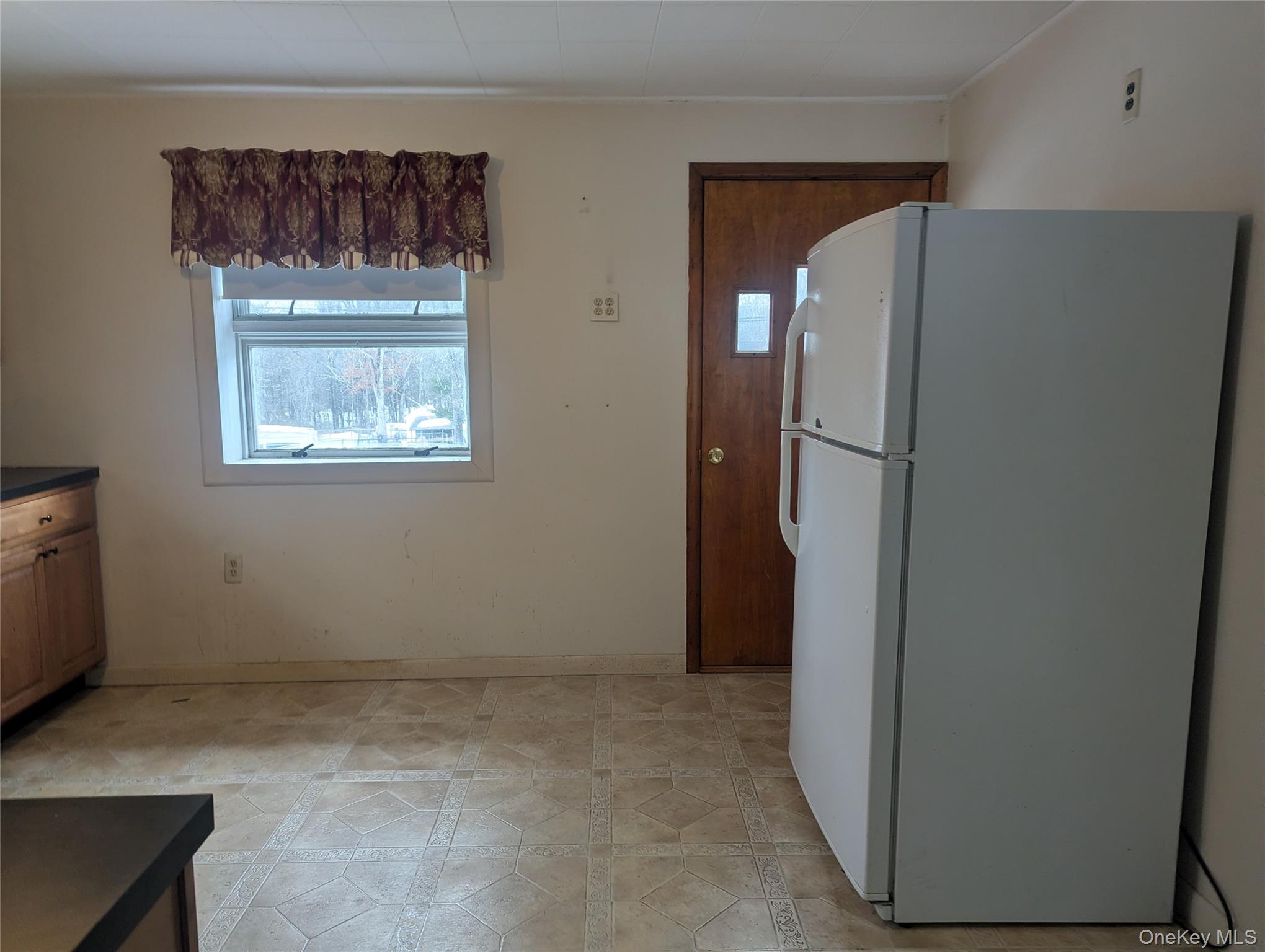 #11 photo, 2 Quannacut Road, Pine Bush , NY 12566