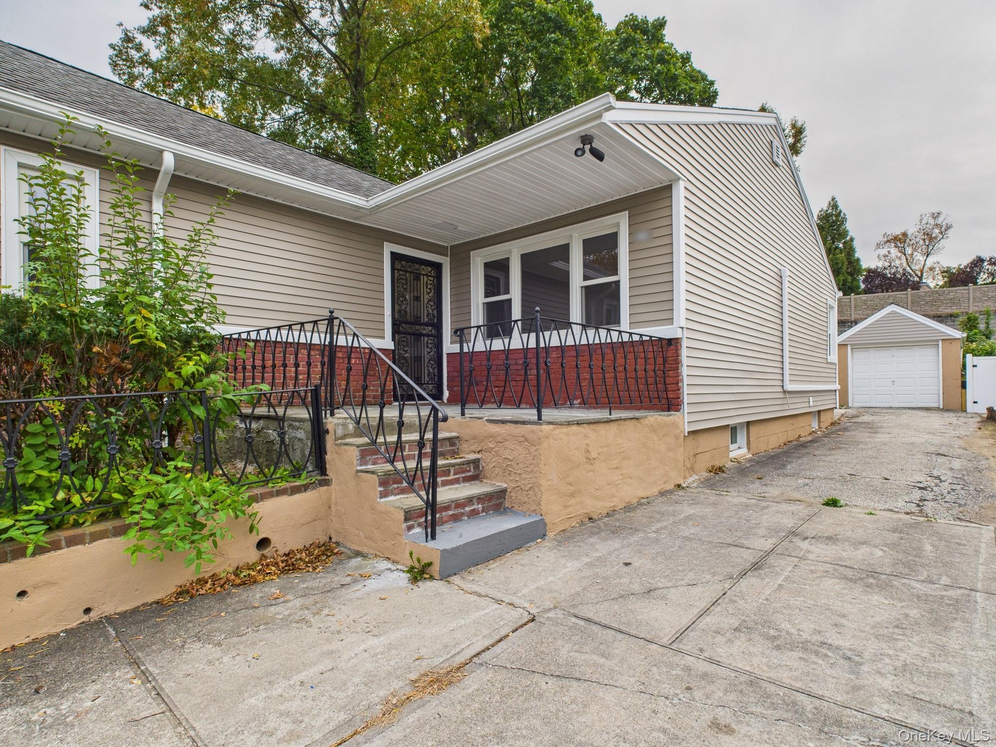 #1 photo, 5110 Little Neck Parkway, Little Neck , NY 11362