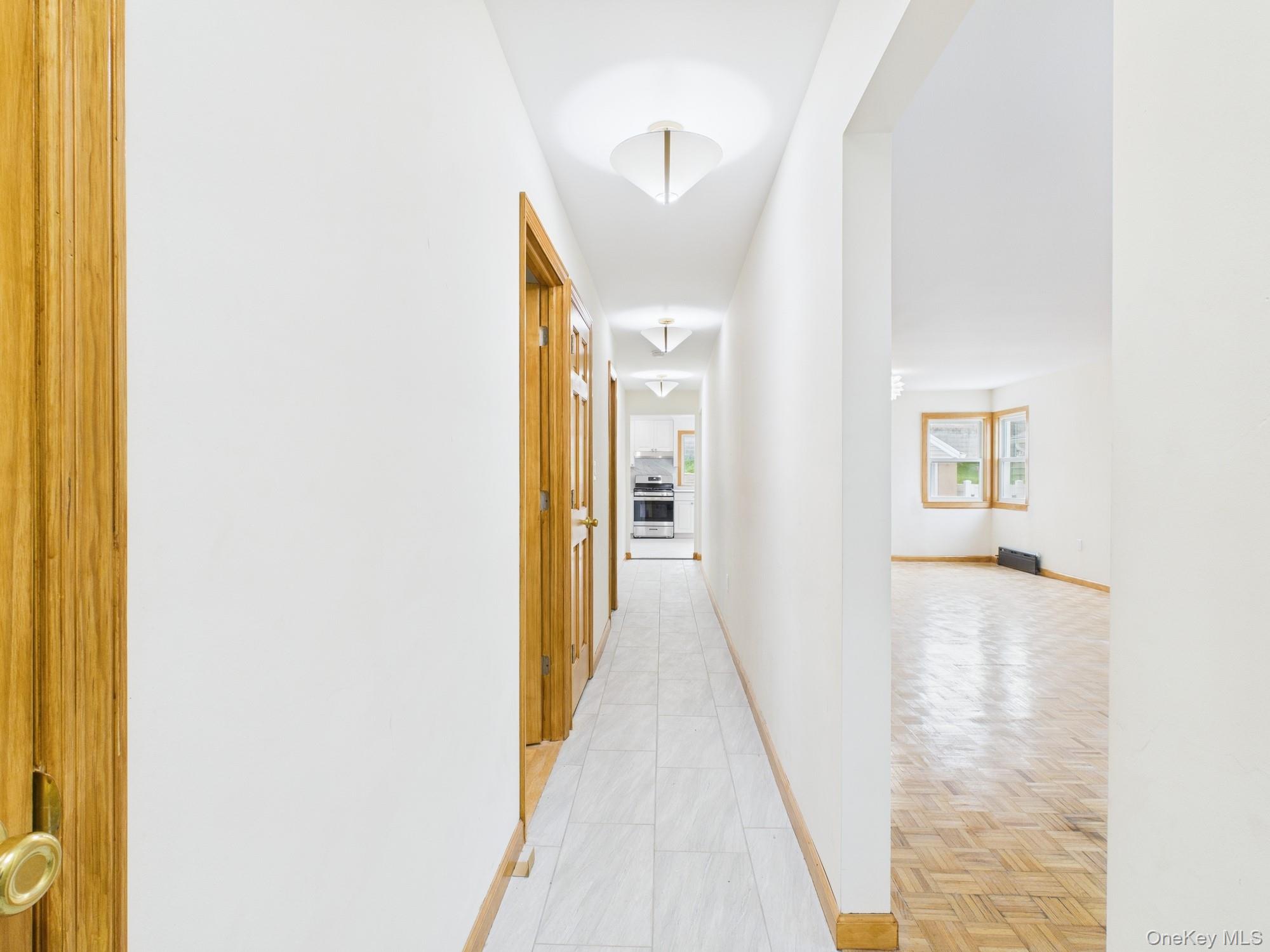 #12 photo, 5110 Little Neck Parkway, Little Neck , NY 11362