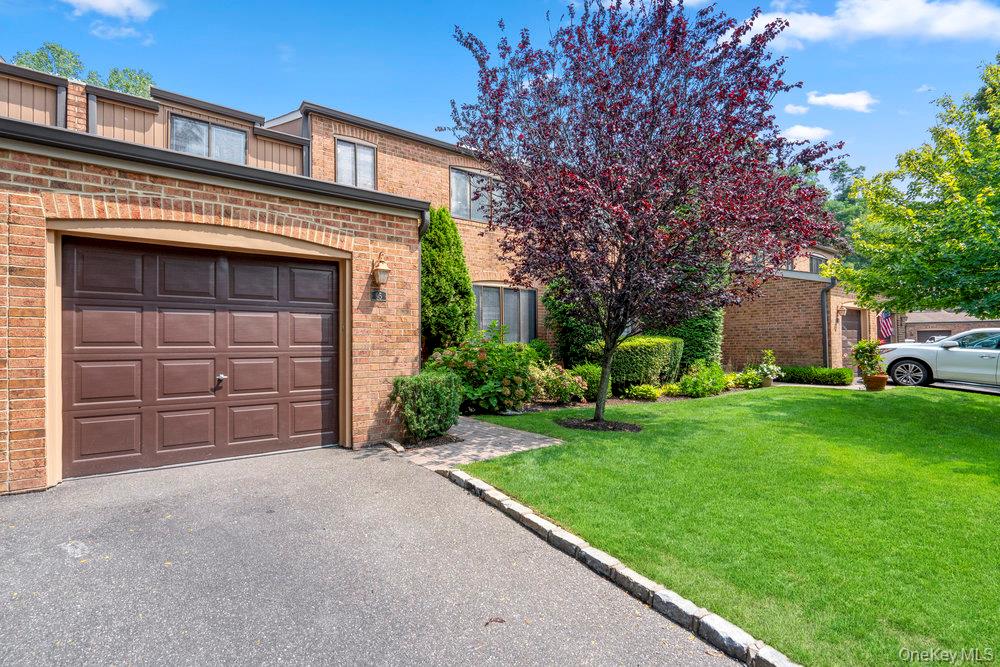 #1 photo, 95 Windsor Gate Drive, New Hyde Park , NY 11040