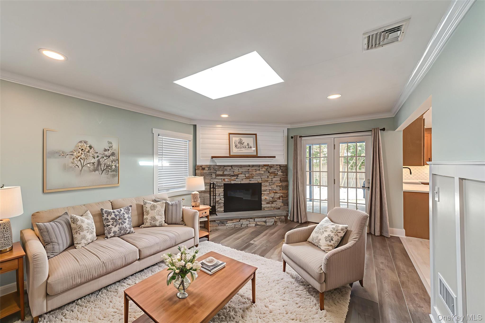 #11 photo, 5 Breslau Street, מחוז סאפוק Bay Shore , NY 11706