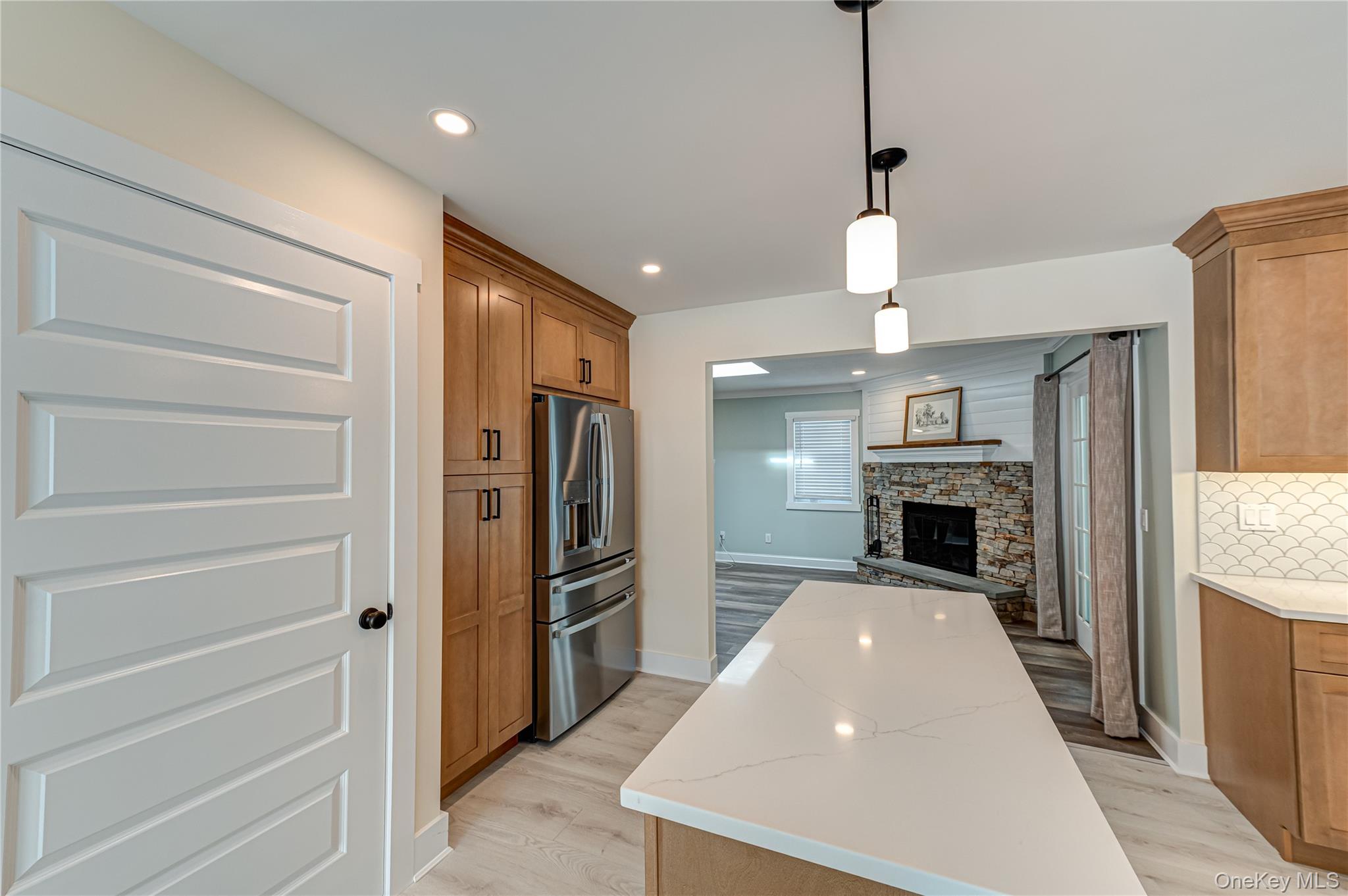 #8 photo, 5 Breslau Street, מחוז סאפוק Bay Shore , NY 11706