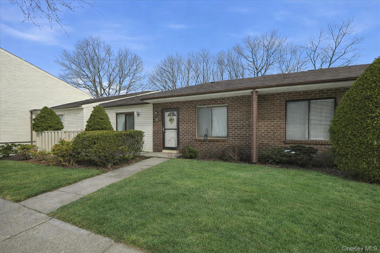 #1 photo, 964 Skyline Drive, Coram , NY 11727