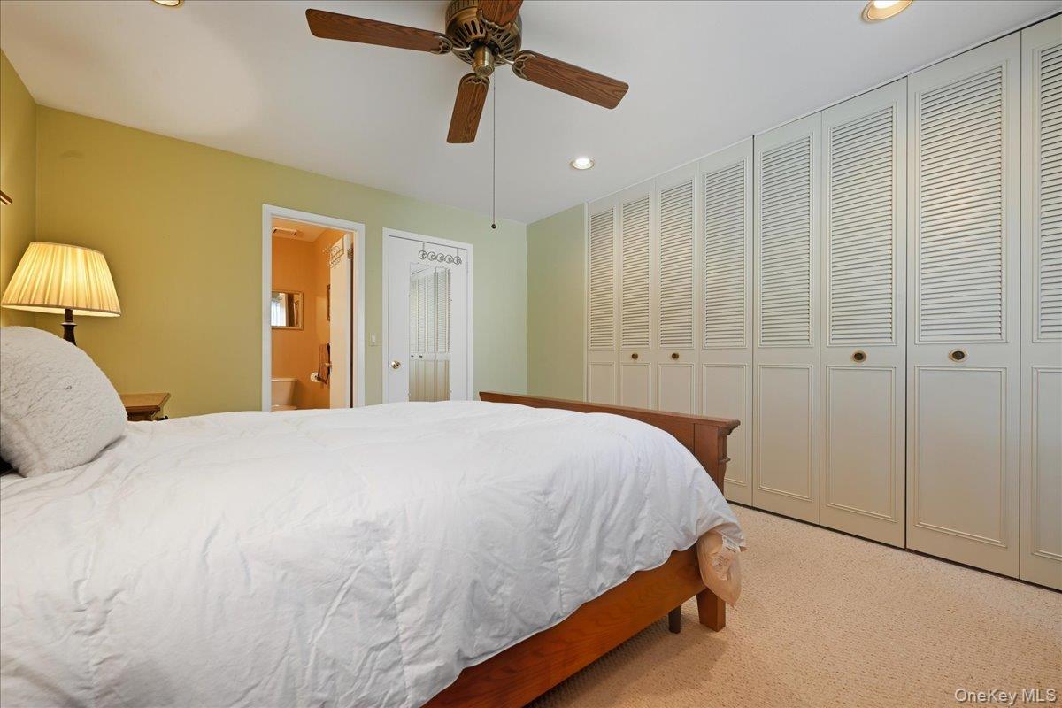 #18 photo, 964 Skyline Drive, Coram , NY 11727