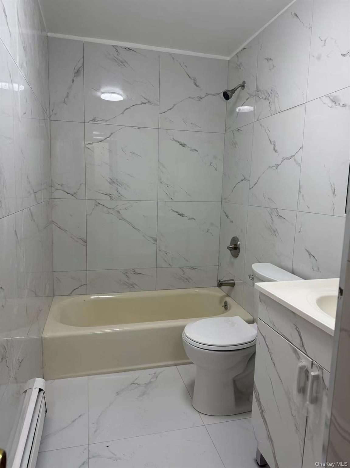 #4 photo, 43-55 159th Street, फ्लशिंग Flushing , NY 11358