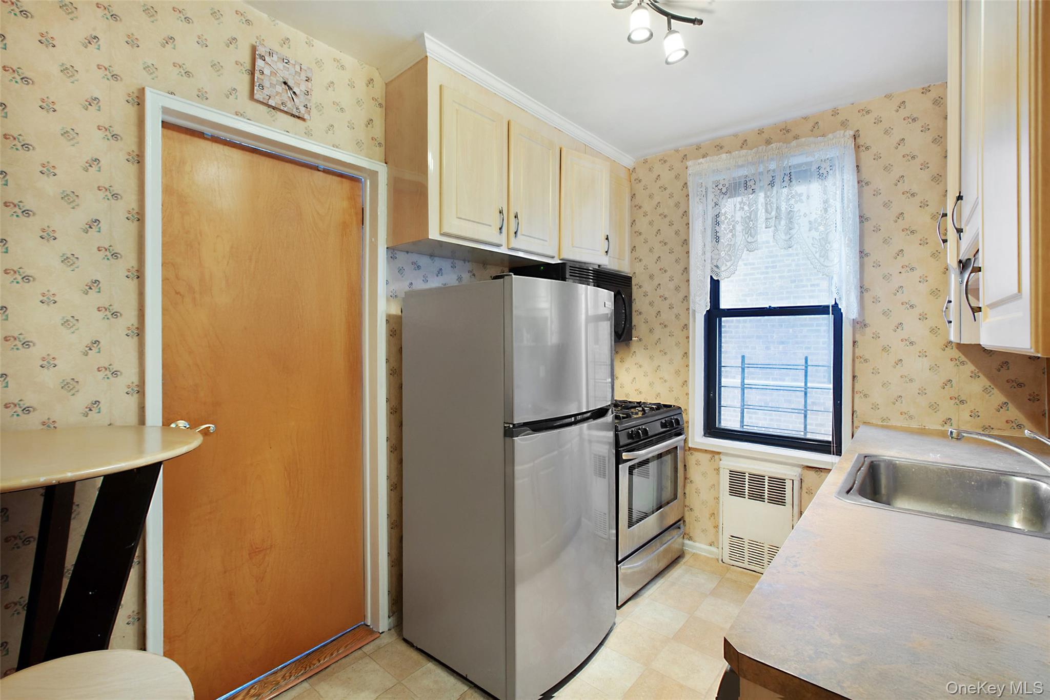 #11 photo, 22424 Union Turnpike, Oakland Gardens , NY 11364