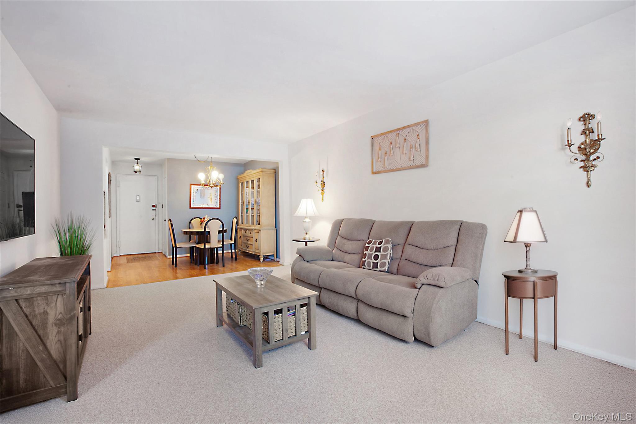 #6 photo, 22424 Union Turnpike, Oakland Gardens , NY 11364