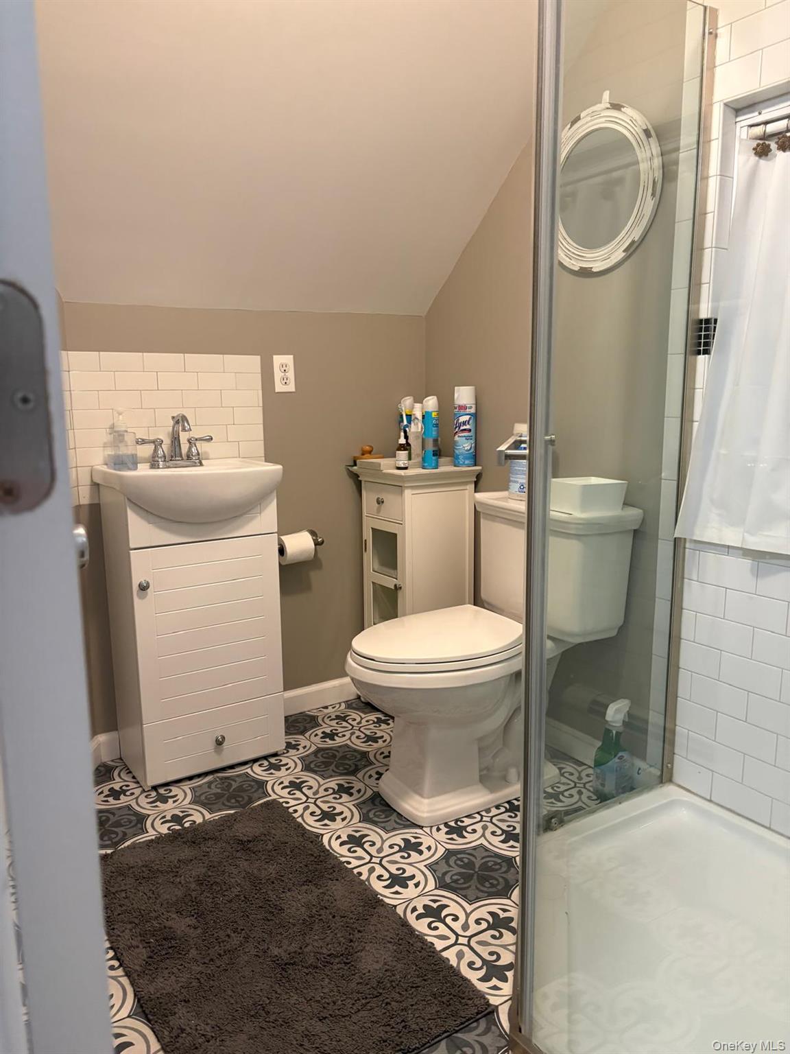 #14 photo, 95 Horton Avenue, Valley Stream , NY 11581