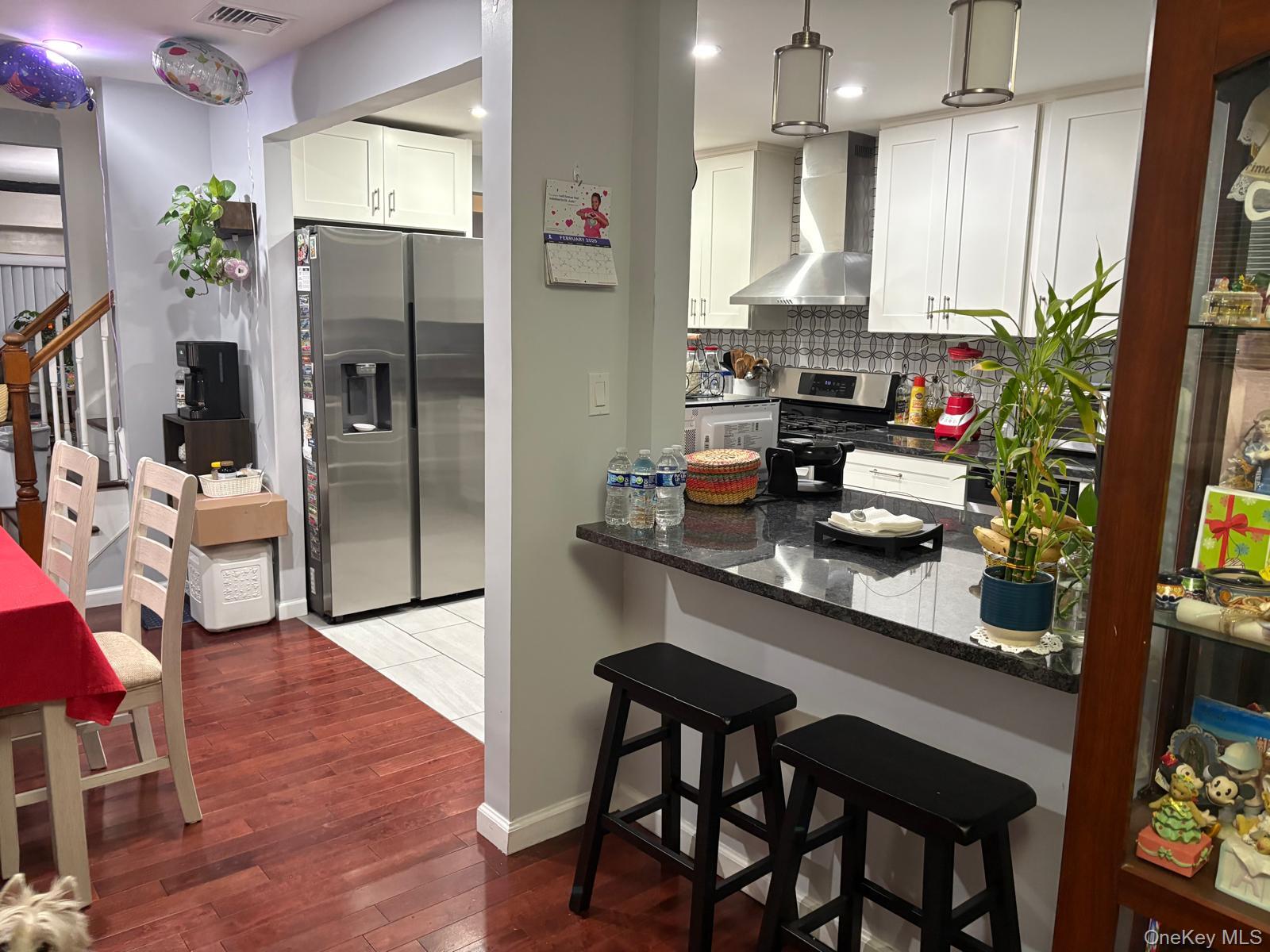 #5 photo, 95 Horton Avenue, Valley Stream , NY 11581