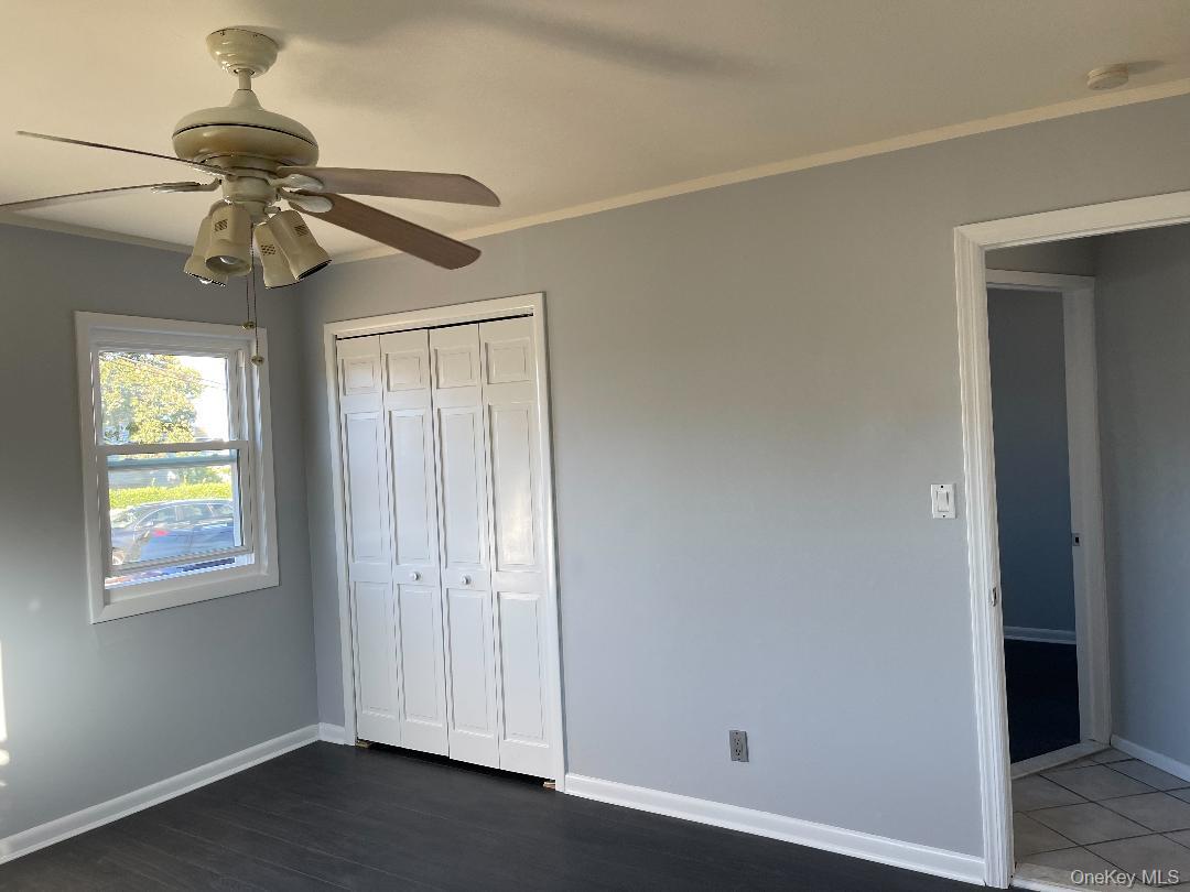 #11 photo, 17 Roosevelt Place, Island Park , NY 11558