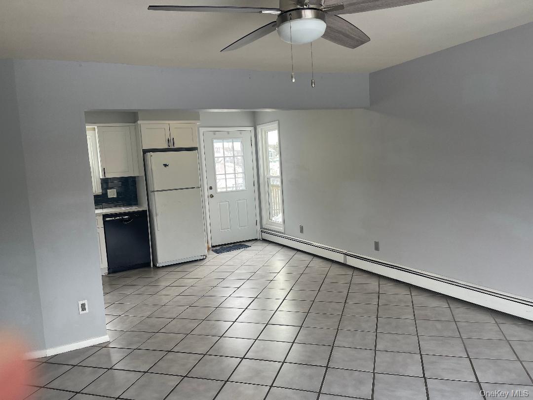 #6 photo, 17 Roosevelt Place, Island Park , NY 11558