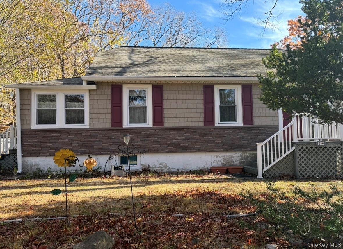 #2 photo, 1 Tiana Drive, Саффолк ‖ Sound Beach , NY 11789