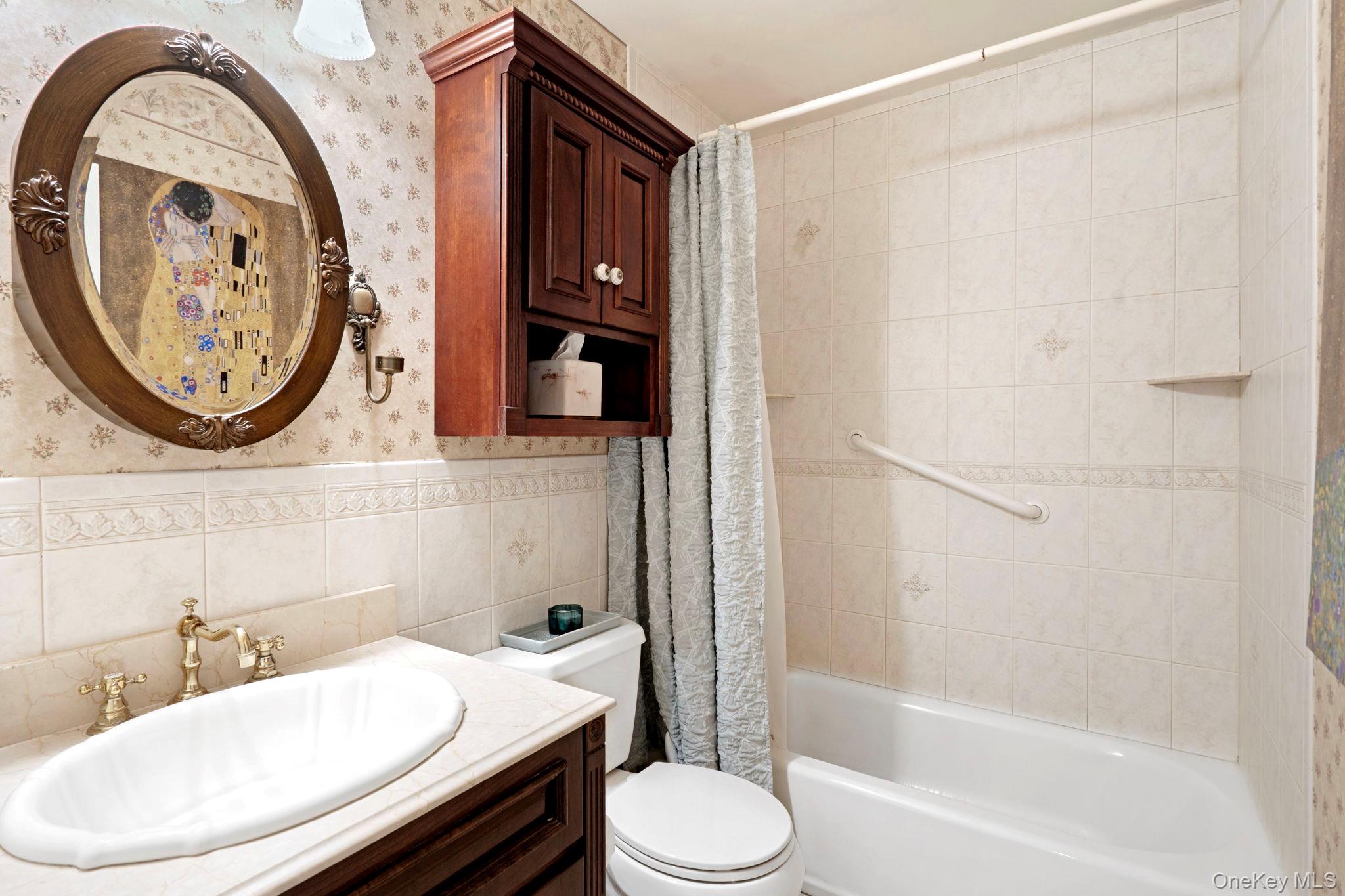 #12 photo, 36 Blue Point Road, Holtsville , NY 11742