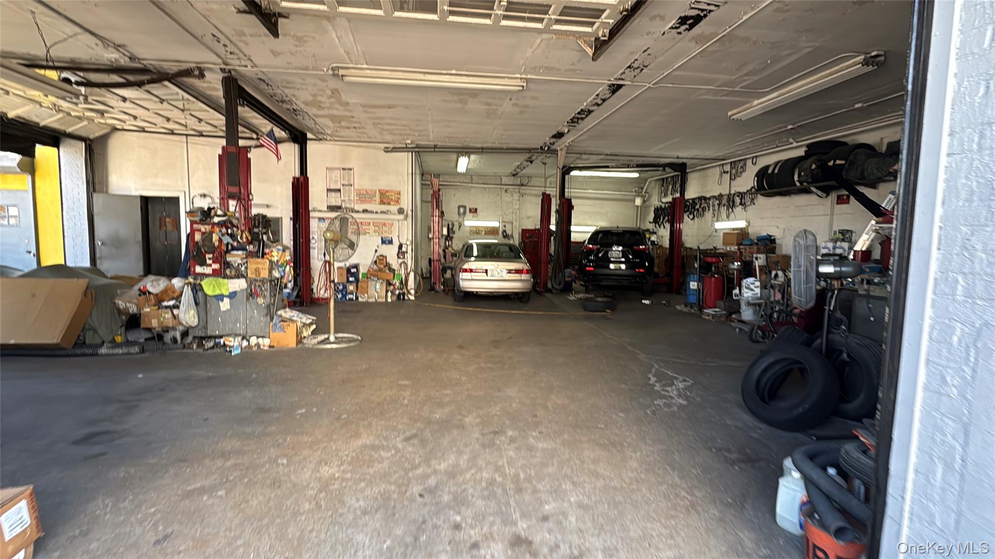 #1 photo, 49-04 25th Ave, Куинс ‖ Astoria , NY 11377