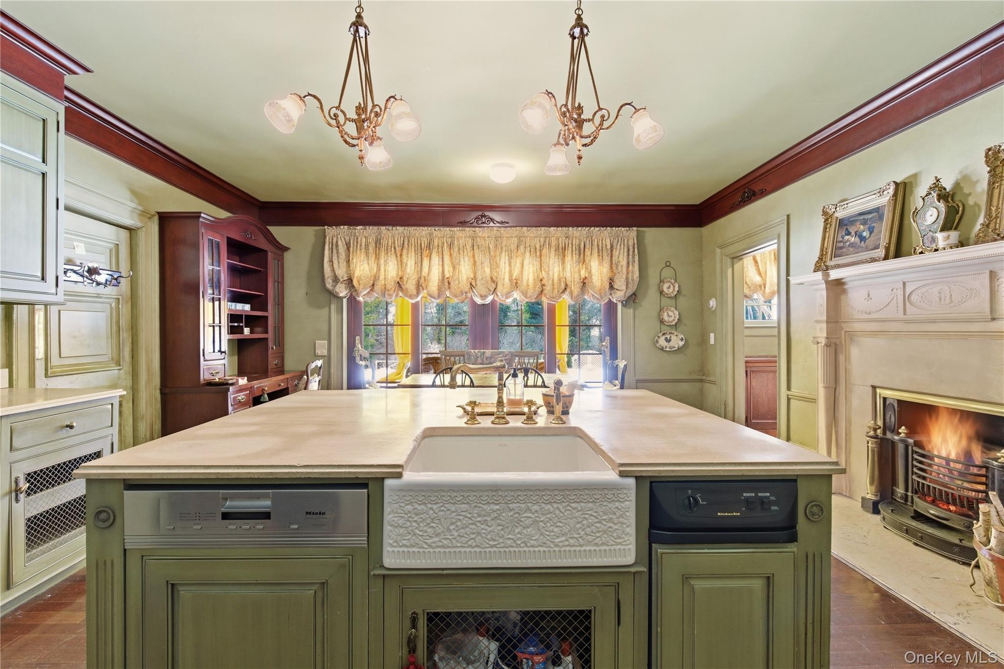 #13 photo, 42 Clocktower Lane, מחוז נסאו Old Westbury , NY 11568