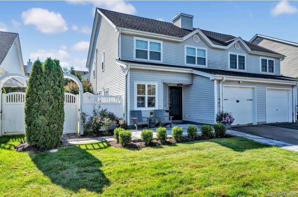 #1 photo, 60 Herrels Circle, מחוז סאפוק Melville , NY 11747