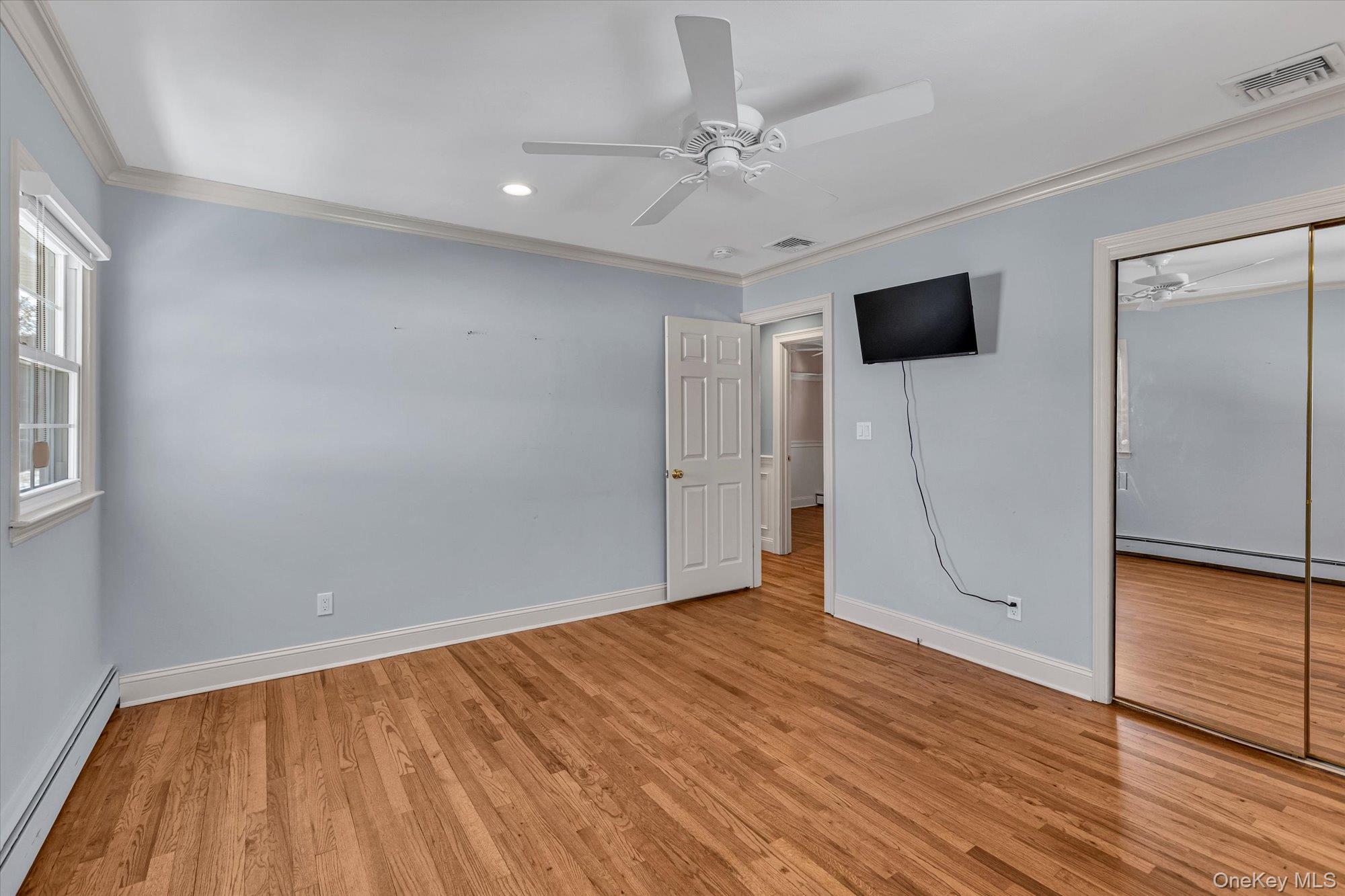 #14 photo, 55 Hillside Avenue, Huntington , NY 11743