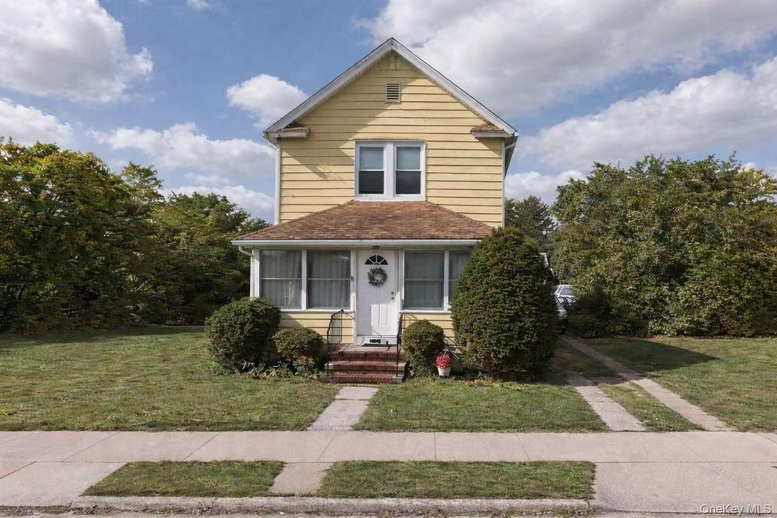 #1 photo, 605 N 1st Street, New Hyde Park , NY 11040