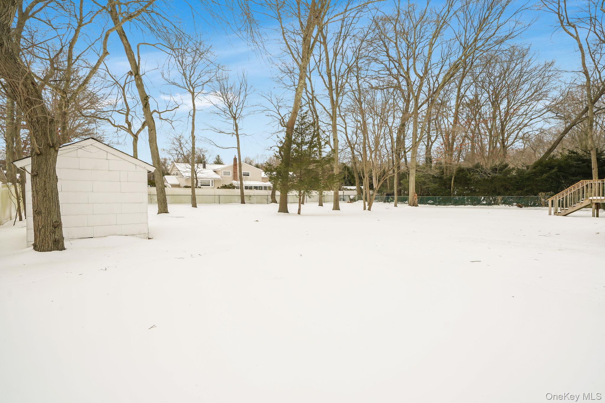 #10 photo, 62 Canterbury Drive, Hauppauge , NY 11788