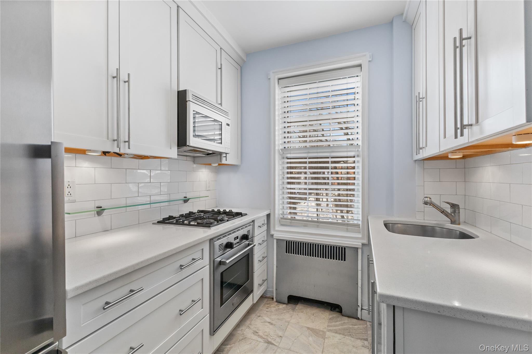 #11 photo, 74 Pinewood Road, Hartsdale , NY 10530