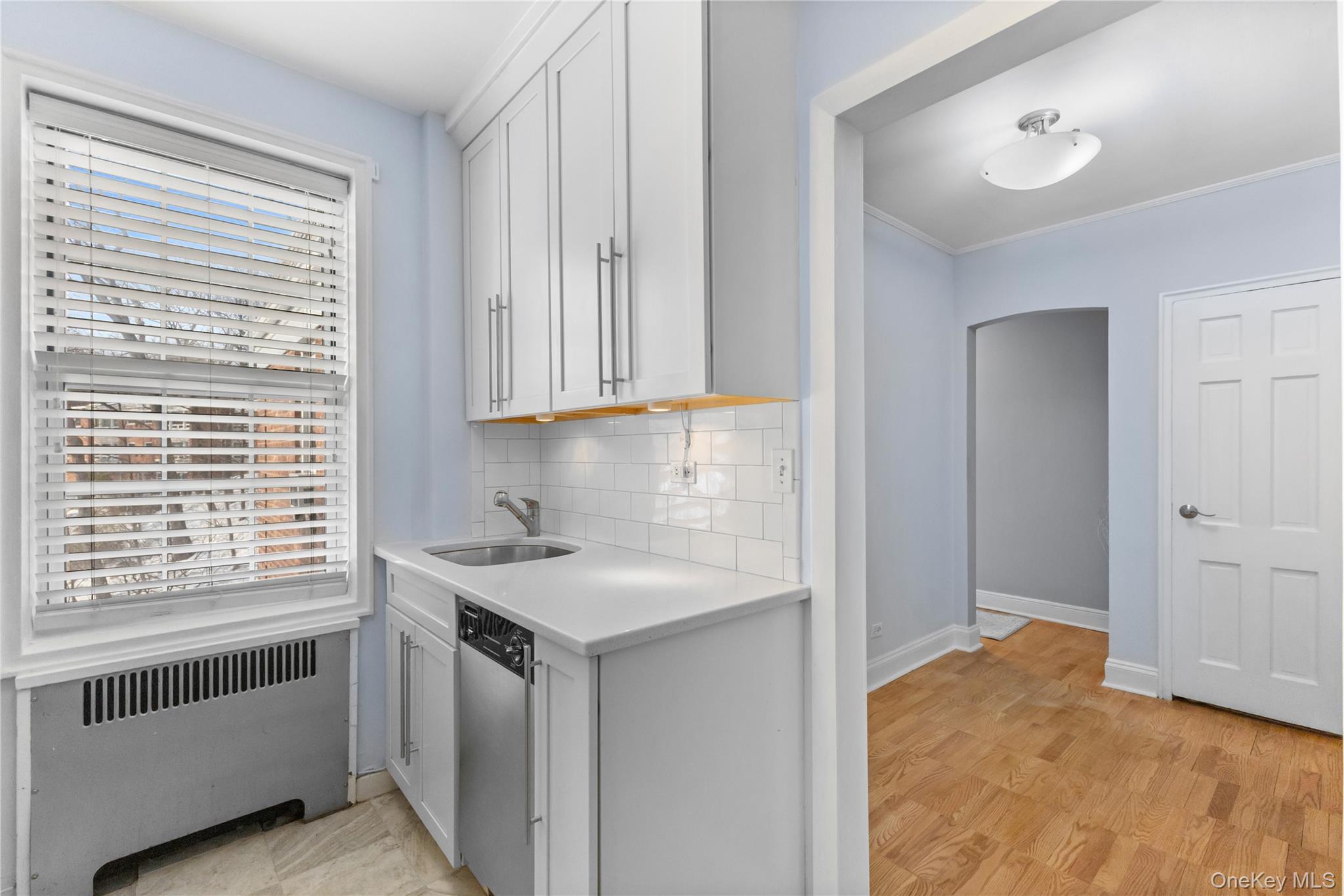 #12 photo, 74 Pinewood Road, Hartsdale , NY 10530