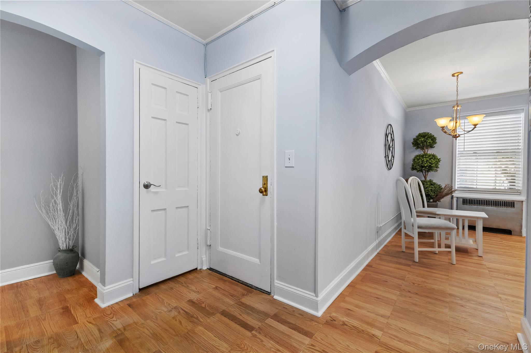 #3 photo, 74 Pinewood Road, Hartsdale , NY 10530