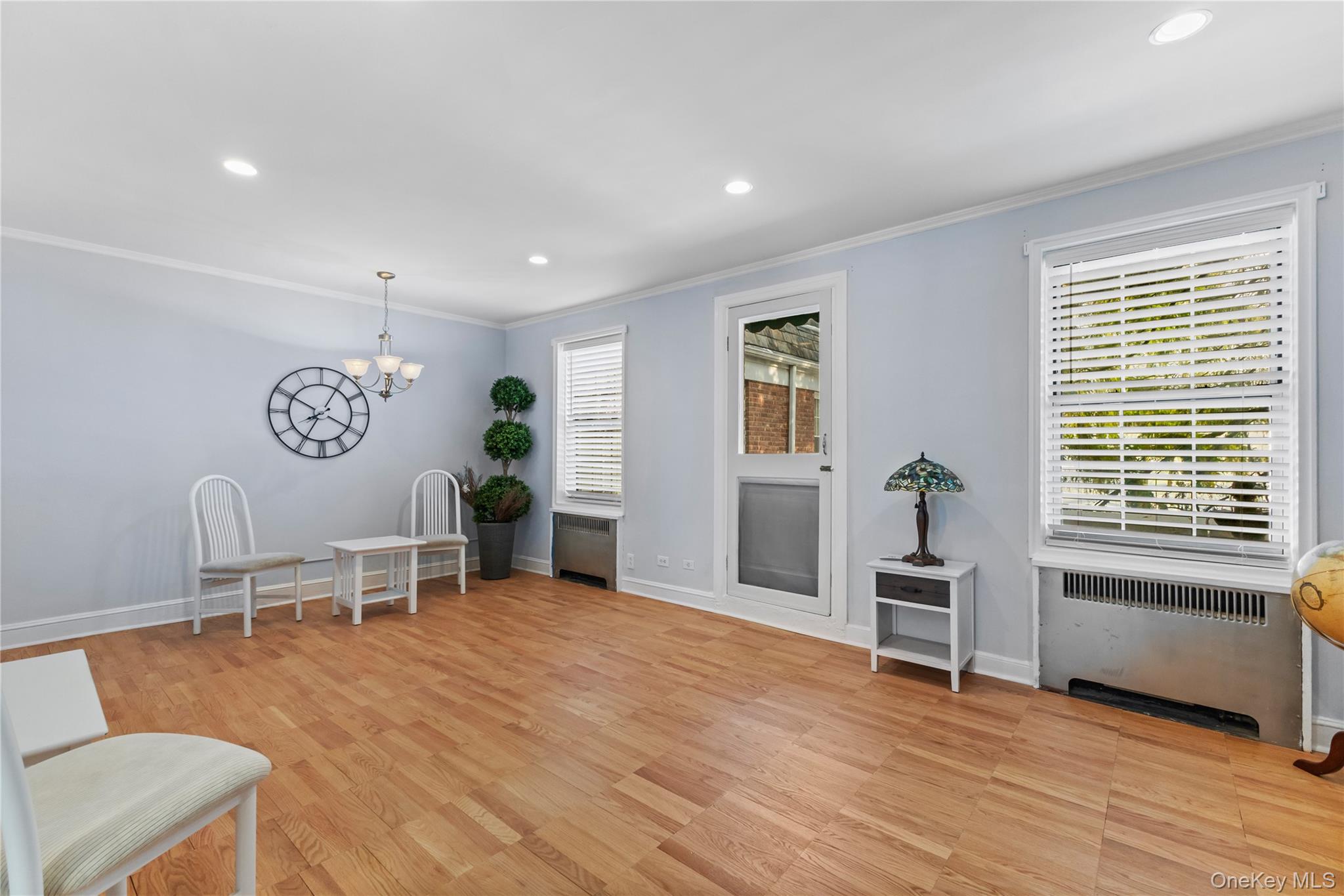 #8 photo, 74 Pinewood Road, Hartsdale , NY 10530