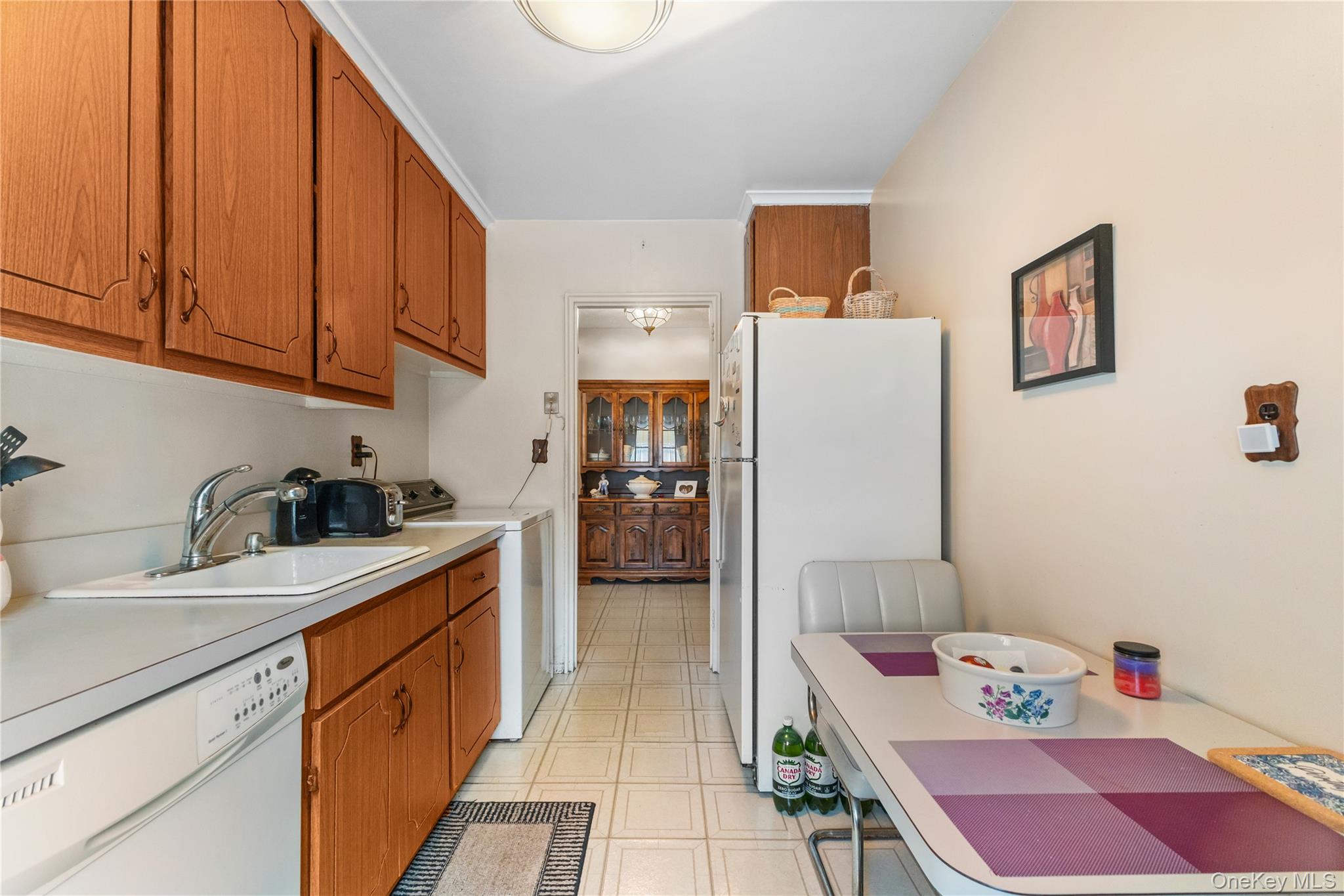 #7 photo, 58 Lawrence Court, White Plains , NY 10603