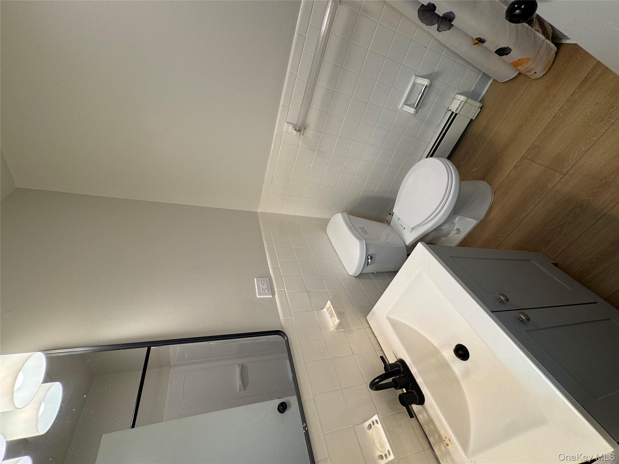 #10 photo, 98 E Market Street, Hyde Park , NY 12538