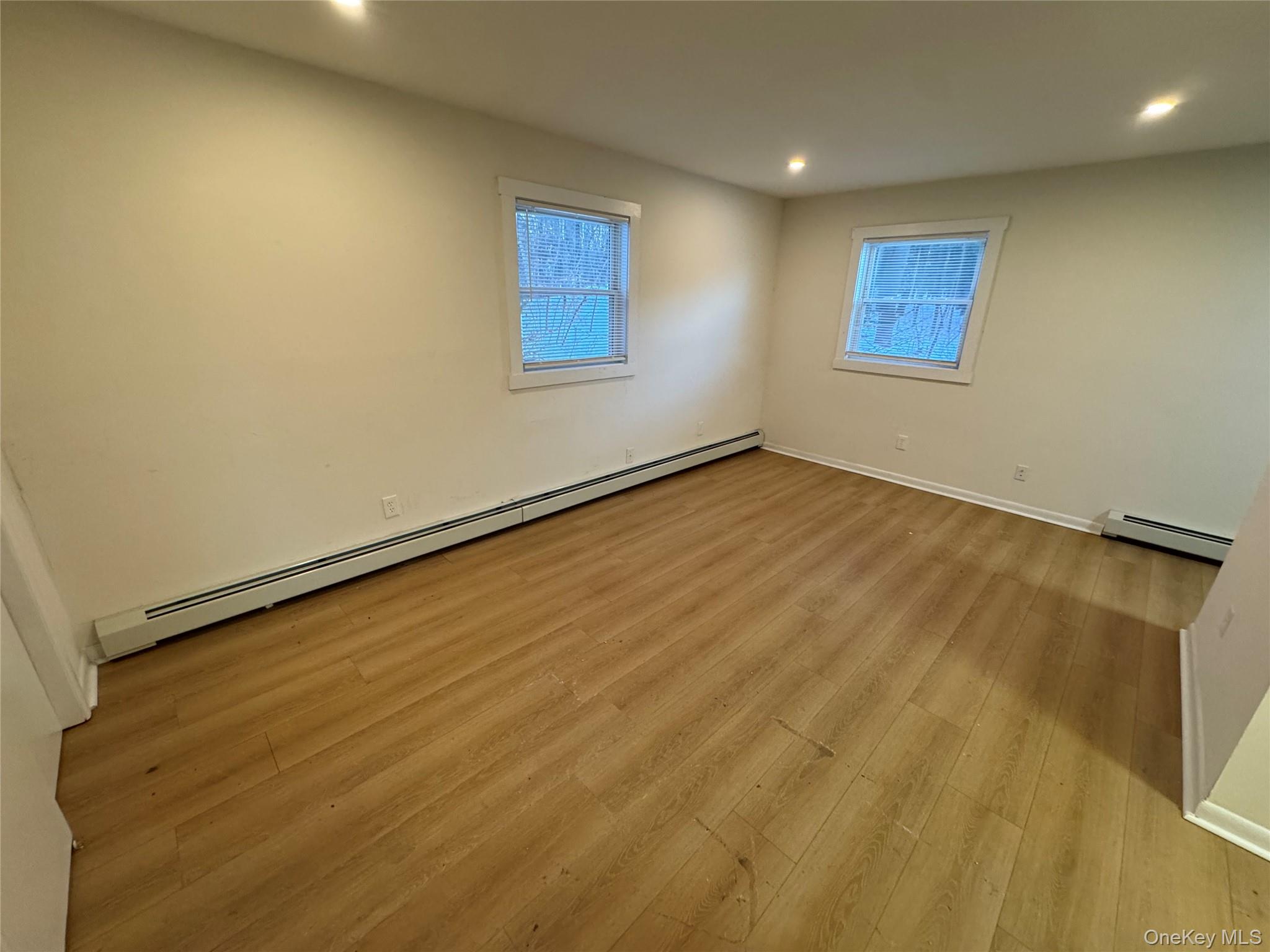 #2 photo, 98 E Market Street, Hyde Park , NY 12538