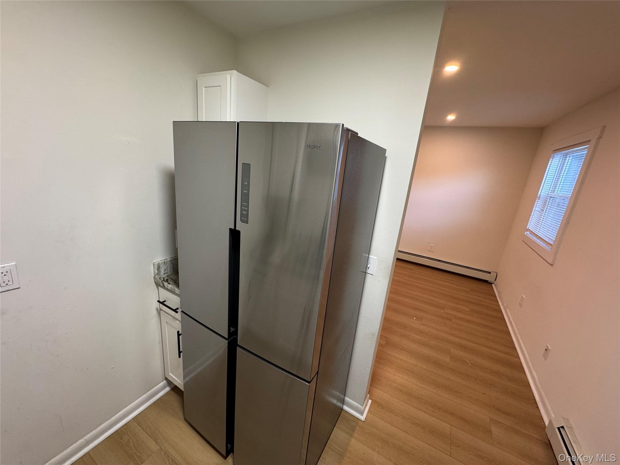 #6 photo, 98 E Market Street, Hyde Park , NY 12538