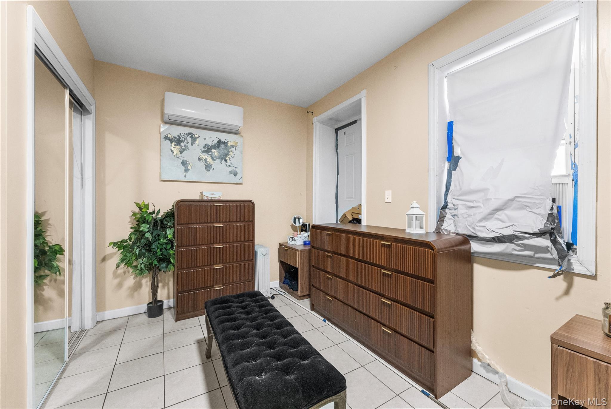 #9 photo, 1031 E 216th Street, Бронкс ‖ Bronx , NY 10469