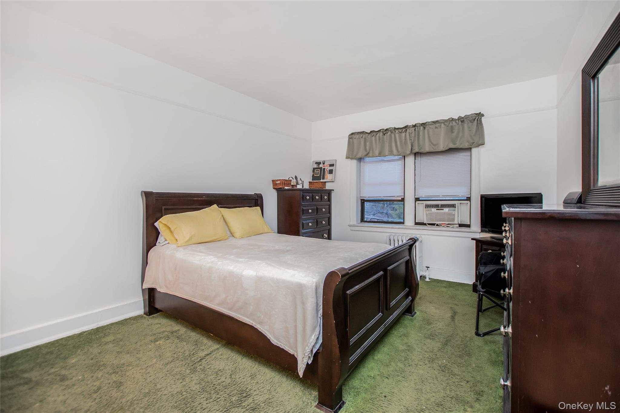 #12 photo, 590 E Third Street, Mount Vernon , NY 10553