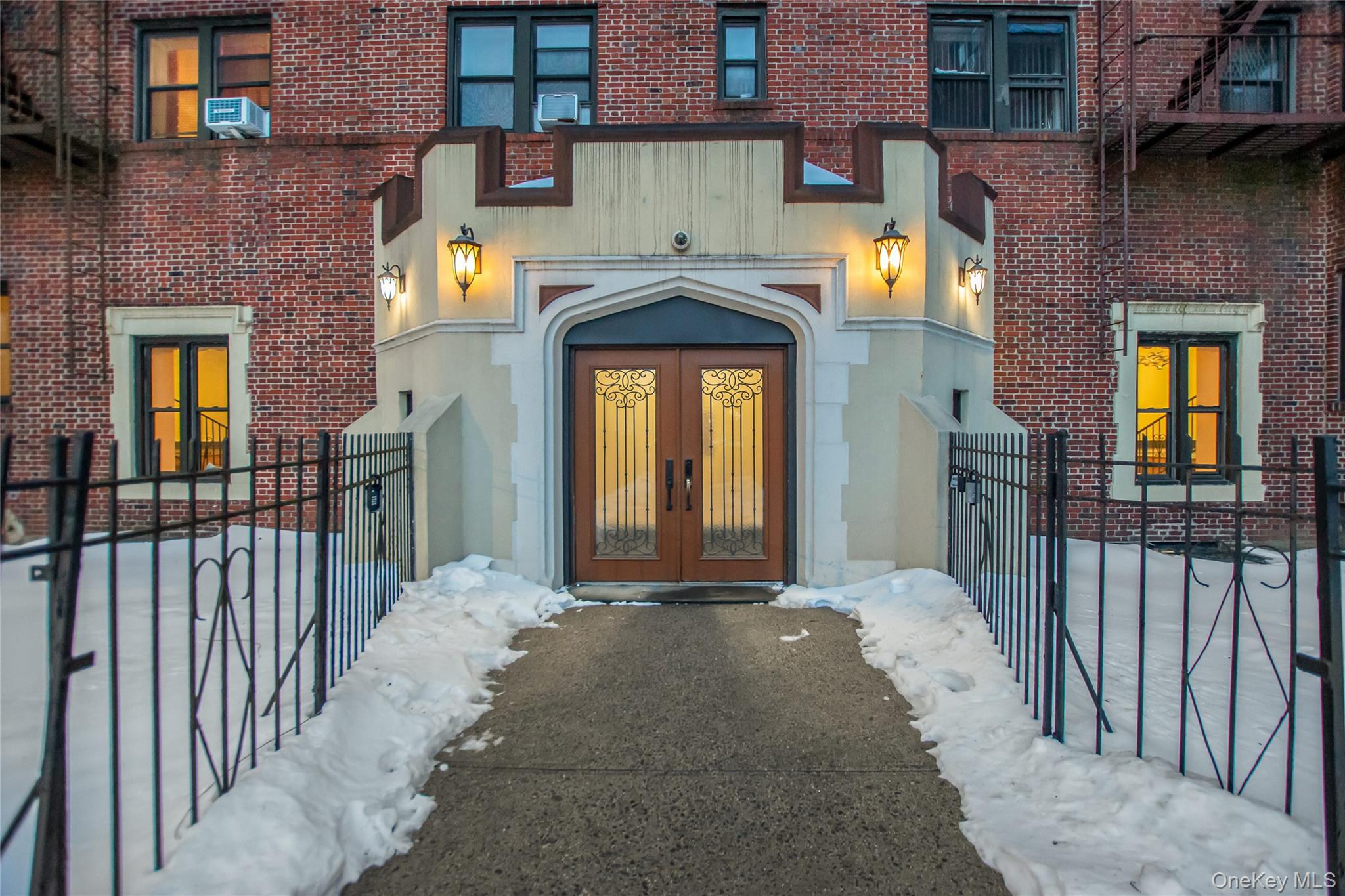 #2 photo, 590 E Third Street, Mount Vernon , NY 10553