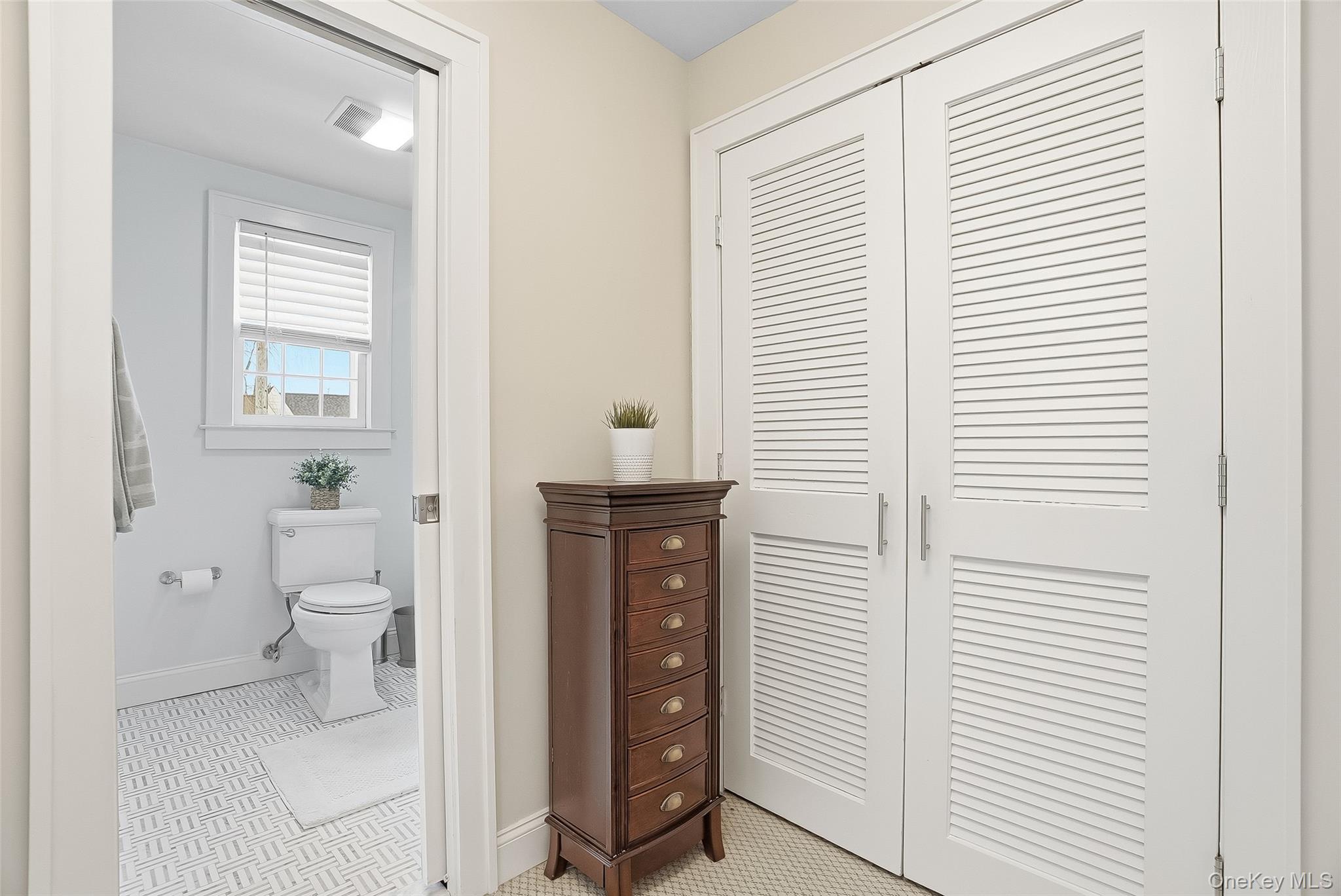 #20 photo, 6 Pine Lane, Rye , NY 10580