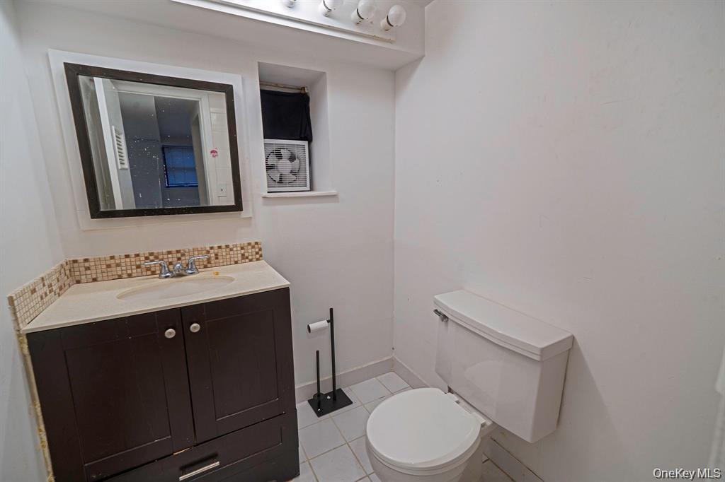 #14 photo, 4 Sibley Place, Саффолк ‖ Huntington Station , NY 11746