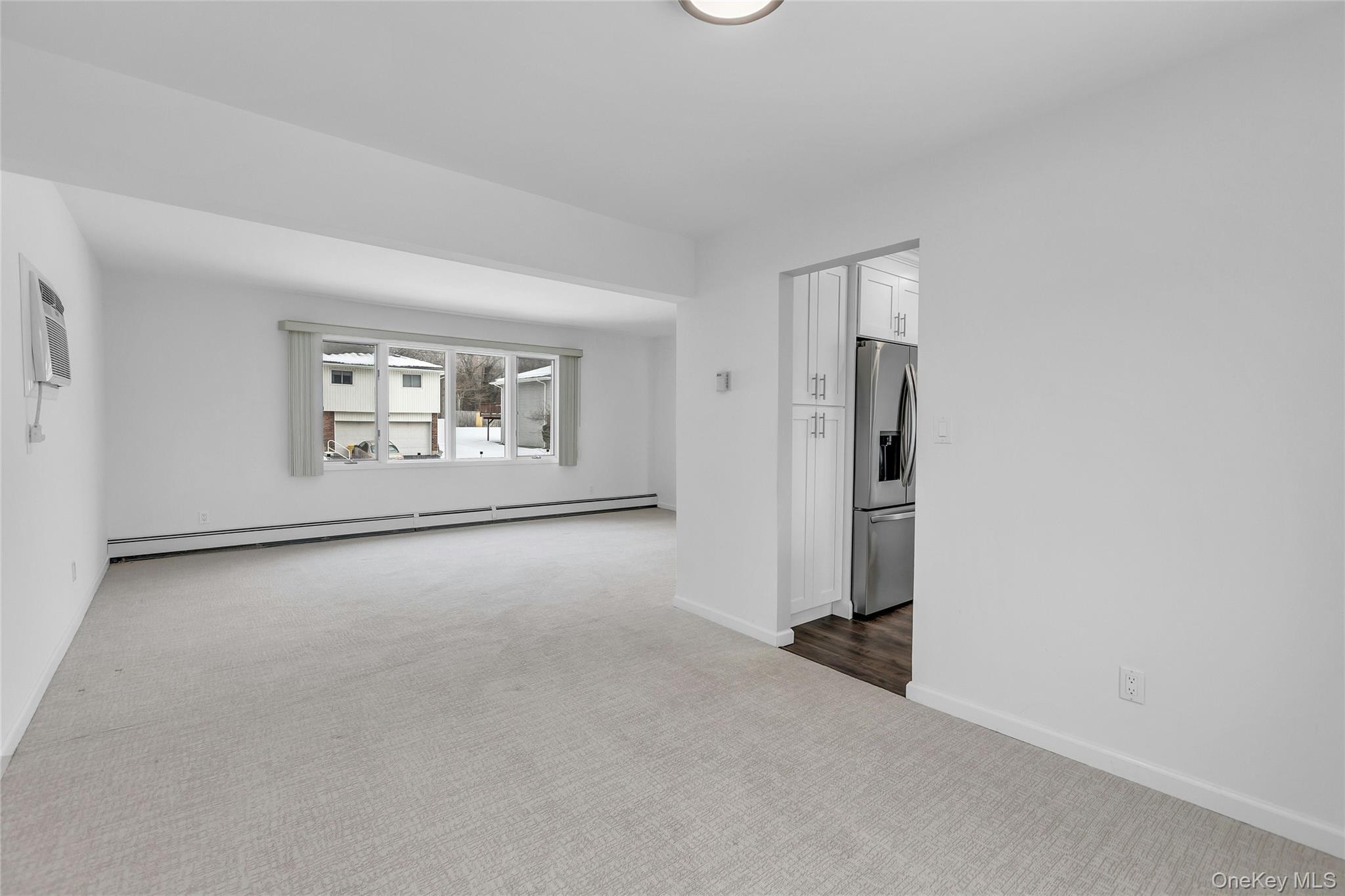 #7 photo, 68 Beaumont Drive, Нассау ‖ Plainview , NY 11803