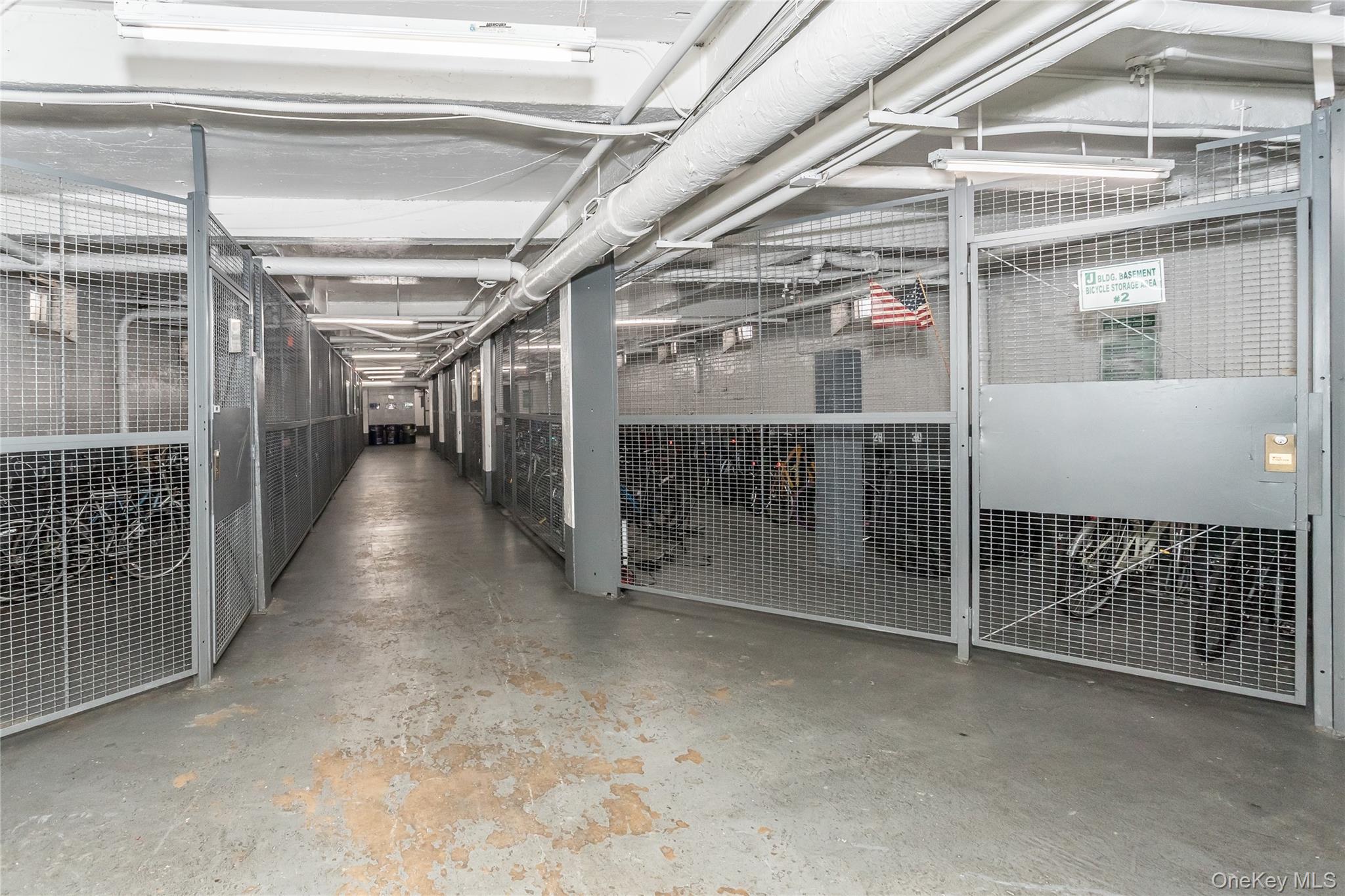 #18 photo, 56-05 31 Avenue, Woodside , NY 11377