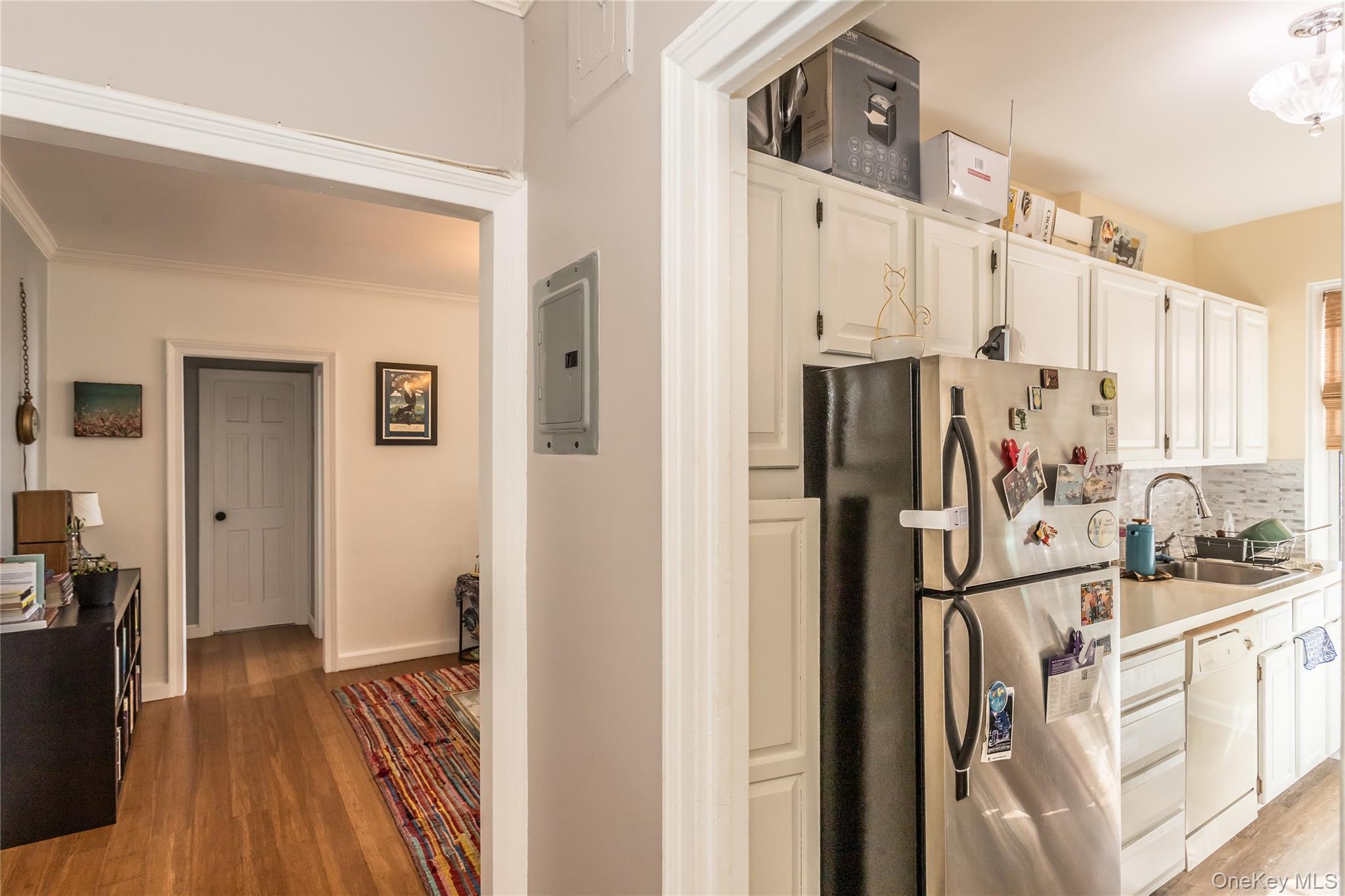 #7 photo, 56-05 31 Avenue, Woodside , NY 11377