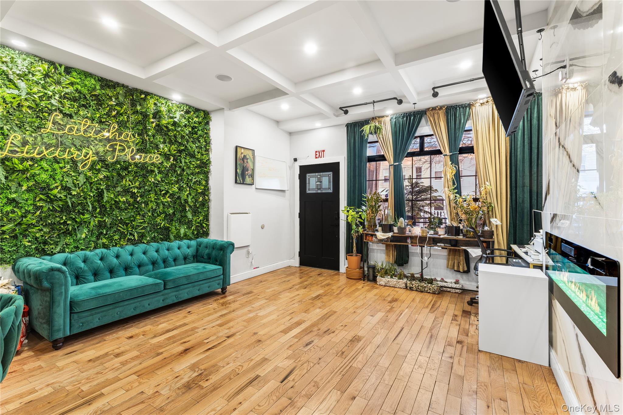 #5 photo, 48 Essex Street, הברונקס Brooklyn , NY 11208