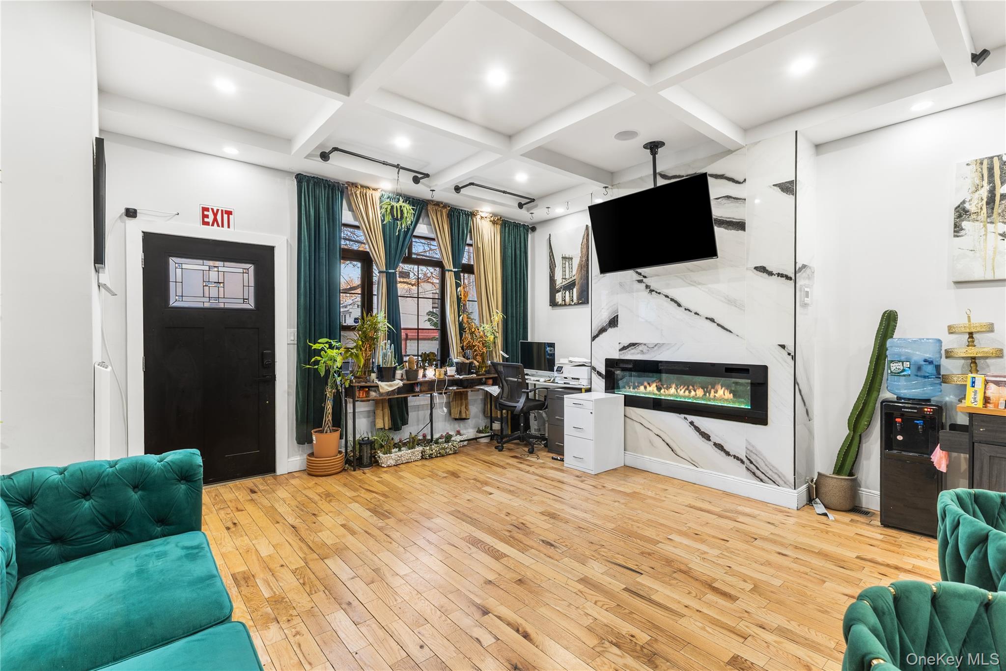 #6 photo, 48 Essex Street, הברונקס Brooklyn , NY 11208