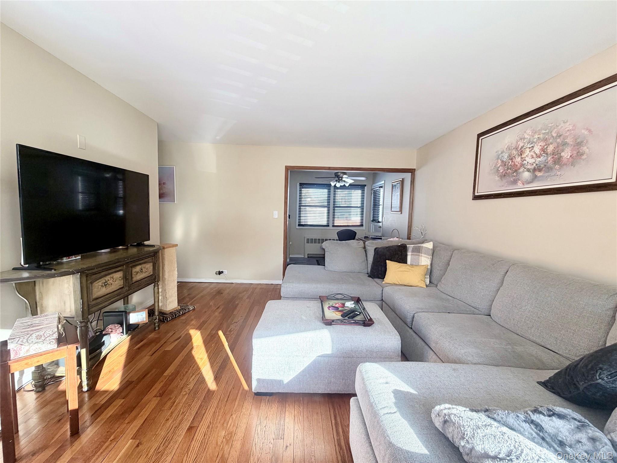 #3 photo, 87 Indian Head Road, Саффолк ‖ Kings Park , NY 11754