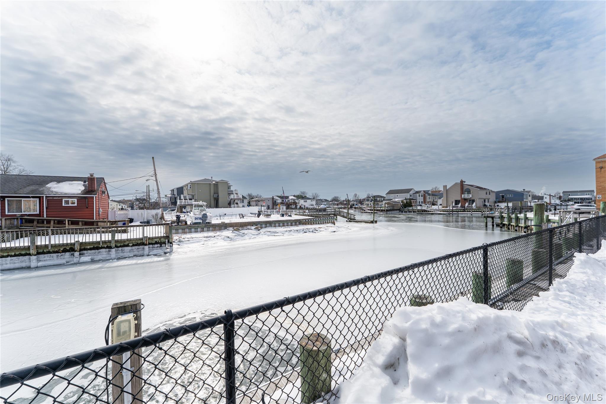 #16 photo, 14 Florence, Freeport , NY 11520