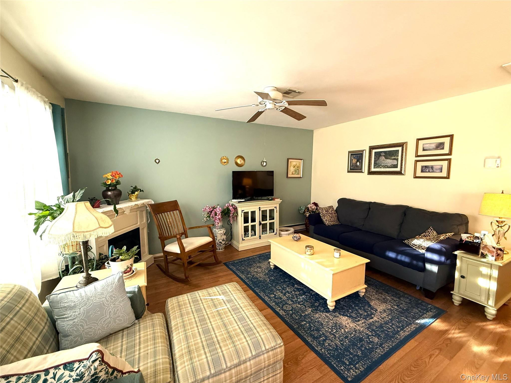 #10 photo, 418 Weymouth Court, Ridge , NY 11961