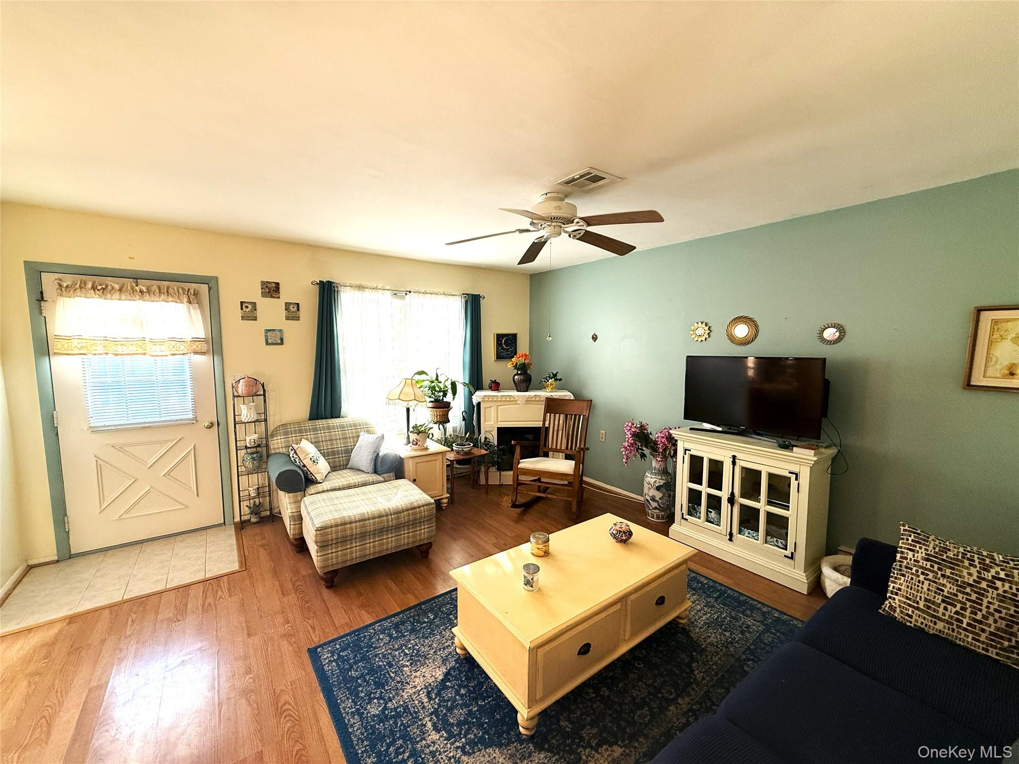 #11 photo, 418 Weymouth Court, Ridge , NY 11961